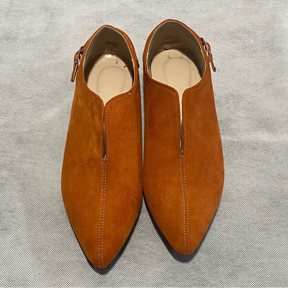 Chic Orange/Rust Suede-like Pointed-Toe Flats with Gold Buckle - Picture 5 of 6